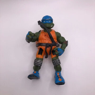 Playmates 2003 Teenage Mutant Ninja Turtles Extreme Sports SCOOTIN' LEO — 第 1/2 张图片