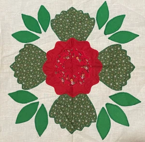 Top de almohada acolchado con apliques florales cosidos a mano de Navidad de pascua hecho en casa - Imagen 1 de 6