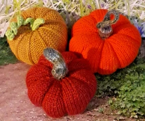 Halloween Strickkürbis Set (3er Set) - Bild 1 von 5