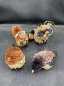 4 Bottle Brush Woodland Animal Christmas Ornaments Bird Beaver Squirrel Raccoon - Picture 1 of 12