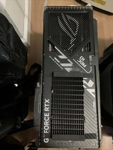 ASUS ROG Strix GeForce RTX 4090 OC 24GB GDDR6X Graphics Card **With custom Cable - Afbeelding 1 van 7