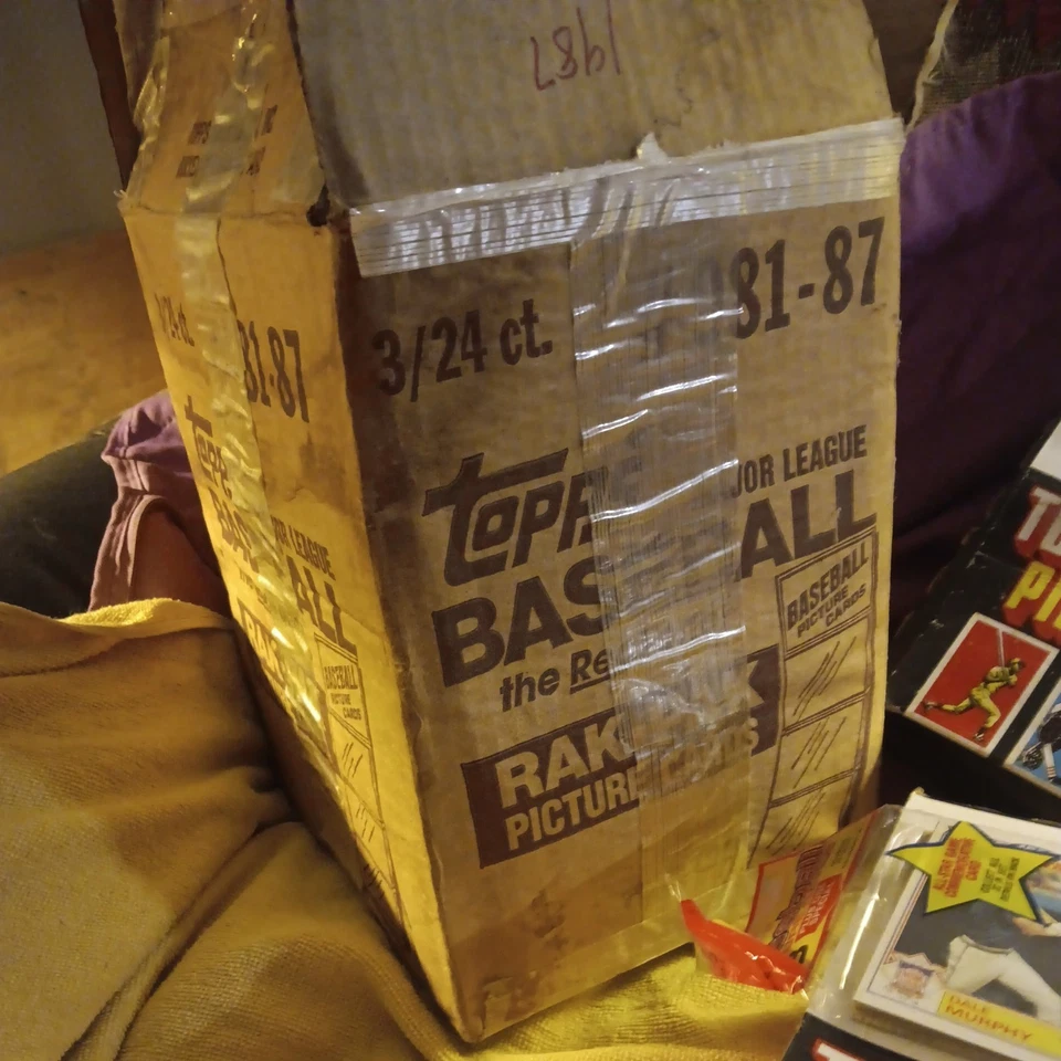 Caja Rak-Pak de béisbol Topps 1987 - Paquete de 24 paquetes/48 tarjetas boxeo original  Foto 1 de 4