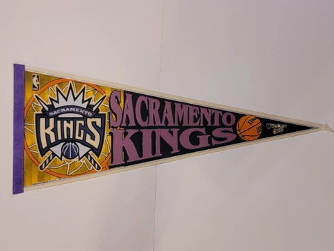 Sacramento Kings NBA Basketball SOUVENIR Pennant BANNER Flag 30 Wincraft Vintage Cover
