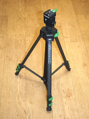 Cullmann 2503 Camera Tripod + Pan/Tilt Head - Image 1 of 4