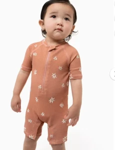 NWT Modern Moments by Gerber Baby Rash Guard Swimsuit Pink Floral Size 12 Months - Picture 1 of 7