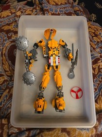 Lego Bionicle  Keetongu   #8755  (Titans)   100% Complete No Instructions 