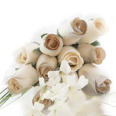 25 Aniversario Plata, Blanco Cerrado Brote Madera Rosa Flor Ramo, 1 Docena Foto 1 de 4