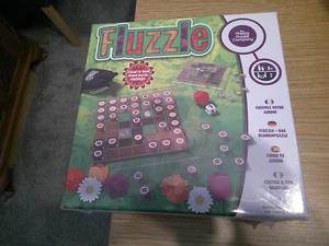 FLUZZLE - LOGIC PUZZLE GAME - THE HAPPY PUZZLE FREE UK POST - Picture 1 of 2