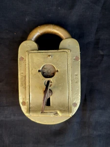 ANTIQUE HOBBS CO LONDON BRASS PAD LOCK EXCISE CUSTOM BOM DECORATIVE COLLECTIBLE - Picture 1 of 10
