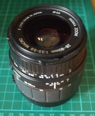 Sigma 28-80mm f3.5-5.6 Aspherical Zoom Lens For Canon-AF - Image 1 of 3