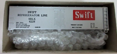 Mantua HO Scale 40' Swift Refrigerator Line SRSX 4226 Reefer - Image 1 of 3