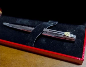 SHEAFFER FERRARI Chrome Silver Twisted Ballpoint Pen(SGC300-F9517BP) wz/Box Rare - Picture 1 of 16