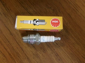 New NGK 3579 BZ7HS-10 Spark Plug - Bild 1 von 2