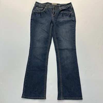 Earl Jeans Bootcut. Women’s size 6P - Image 1 of 4