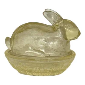 Vintage L.E. Smith Yellow Nesting Bunny - Picture 1 of 3