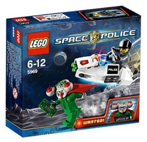 Lego Squidman Escape 5969 ﻿﻿Space Minifigure Building Set - Picture 1 of 2