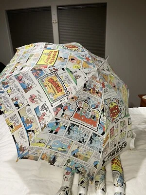 Vintage Newspaper Umbrella Cartoon Comic Strip Print Wood Handle Coeur d’Alene - Image 1 of 4