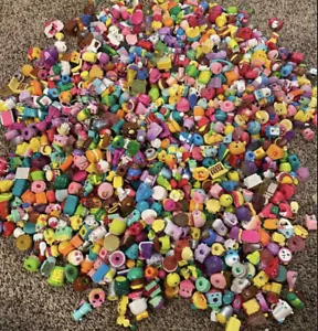 (70pcs) Shopkins Random Surprise Lot of 70 Figures- No Duplicates - Mix Seasons! - Picture 1 of 4