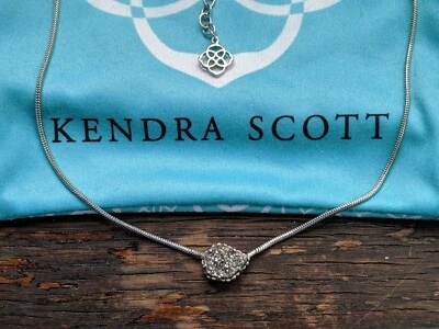 Kendra Scott Mara Tess Tono Plata Druzy Collar Gris Piedra Drusy Bolsa para el Polvo Foto 1 de 4