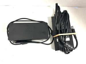 Station d'accueil Dell D6000 USB 3.0 USB-C avec adaptateur secteur 130 W - Photo 1/6