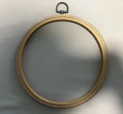 Embroidery Hoop /Frame 8" Plastic & Vinyl Wood Look NEW (G519) - Image 1 of 4