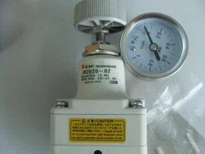 Fst  New  SMC  Pressure reducing valve  IR2020-02  free shipping - Picture 1 of 3