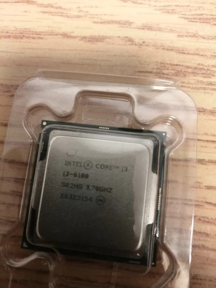 1 X Intel Core i3-6100 3.70GHz Dual Core Socket LGA1151 Processor CPU SR2HG - Image 1 of 1