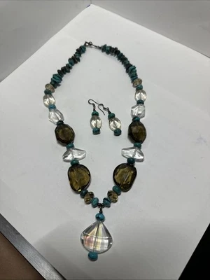 Beads and turquoise necklace with earrings - Image 1 of 4