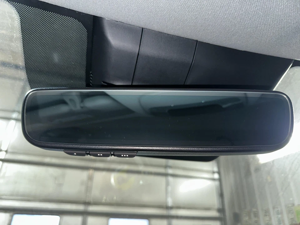 21-24 KIA SELTOS Rear View Mirror W/ AUTO DIMMING ELECTROCHROMIC 85110L1100 - Image 1 of 1