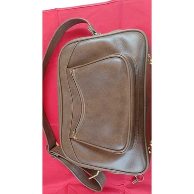 Bolso de mano vintage American Tourister para pasar la noche equipaje verde con 2 llaves Foto 1 de 4