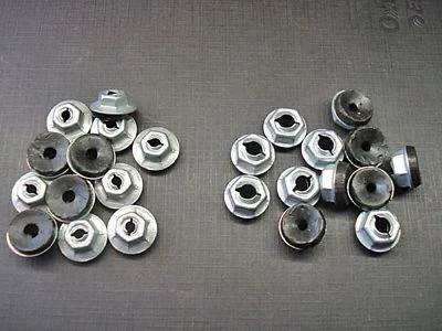 Emblema de corte de rosca 1/8" e 3/16" placa de identificação script porcas selante serve para Ford - Imagem 1 de 3