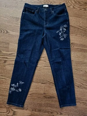  Denim + Co Size 8  Embroidered Jeans - Image 1 of 3
