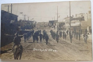 RPPC 1904-18 sin usar "Douglas, Wyo, 1910." - Imagen 1 de 2