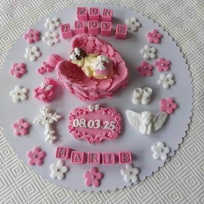 Baby Taufe Geburt Tortendeko Torte Aufleger Zuckerfigur Fondant Kuchen - Bild 1 von 4