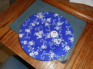 ROYAL STAFFORD BLUE AND WHITE FLORAL ROSES DAMASK SALAD PLATE Made in England - Picture 1 of 2