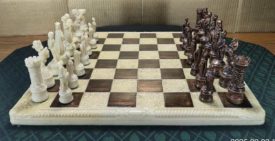 手工雕刻国际象棋套装文艺复兴佛罗伦萨法国-象牙白皮拉林 Ivorine 独一无二 — 第 1/4 张图片