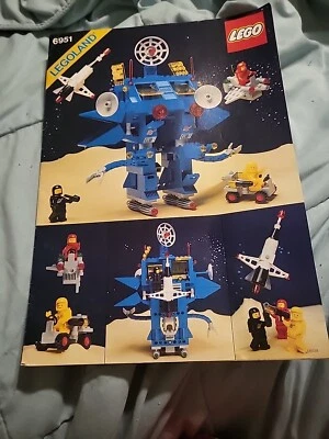 LEGO 1984 Classic Space Robot Command Center 6951 Original Instruction Manual - Image 1 of 3