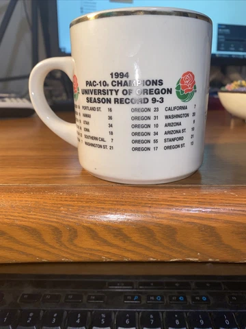 University Of Oregon Rose Bowl PAC-10 Champion Mug Cup Cover