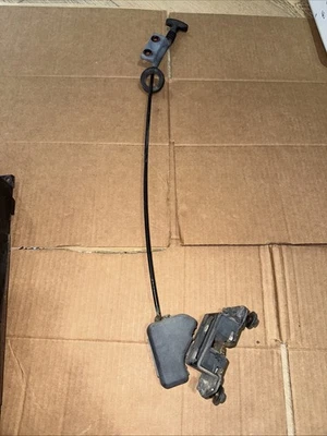 Toyota 4Runner 1990-1995 portador de neumáticos de repuesto pestillo liberación manija cable de tracción fabricante de equipos originales Foto 1 de 4