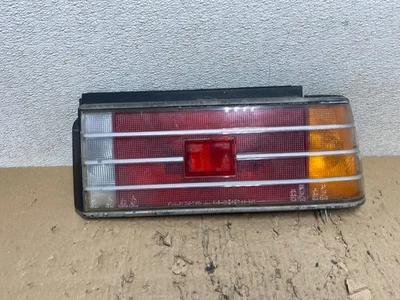 Luz trasera derecha pasajero Mitsubishi Tredia 1985 a 1988 OEM S0085 DG Foto 1 de 4