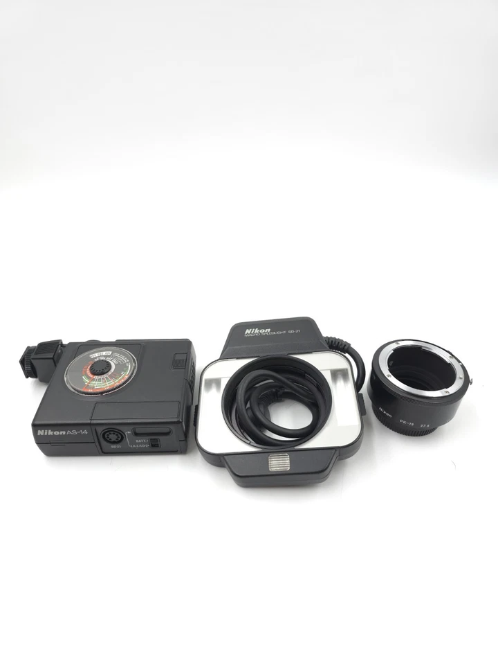 Flash macro Speedlight Nikon SB-21B con controlador AS-14 y tubo de extensión Pk-13. Foto 1 de 4