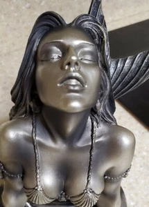 Sexy Mermaid Goddess HOOD ORNAMENT RAT ROT BIG RIG RUST PROOF RESIN - Picture 1 of 6