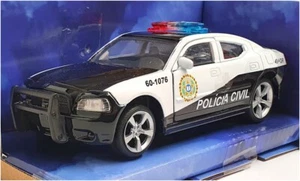 Jada 1/32 Scale 33666 - 2006 Dodge Charger Police "Fast & Furious" - Black/White - Picture 1 of 5