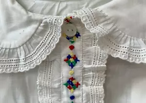 vintage 1950s girl's blouse: embroidered band, puffed slvs, ruffled collar sz 6? - Picture 1 of 13