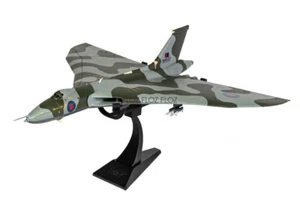 1:72 for Corgi Avro Vulcan B2 RAF No.50 Sqn XM597 'Black Buck 6' Rio de Janeiro - Picture 1 of 9