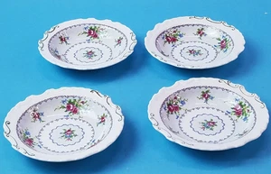 Juego de 4 fruteros de postre Royal Albert Petit Point 5,5" #778676 vintage - Imagen 1 de 9