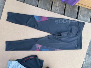 Adidas Girls D2M Printed Tight SIZE M (10/12) - Picture 1 of 6