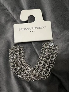 Banana Republic Chainlink Silver Toned Metal Alloy Hypoallergenic Bracelet NWT - Picture 1 of 4