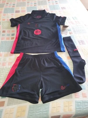 Official F.C. Barcelona kit, size XL, for kids, brand new 122-128 cms. - Imagen 1 de 4