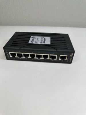 Etherwan EX32908 is a 8 x 10/100/1000BASE-T Gigabit Industrial Ethernet Switch - Image 1 of 4